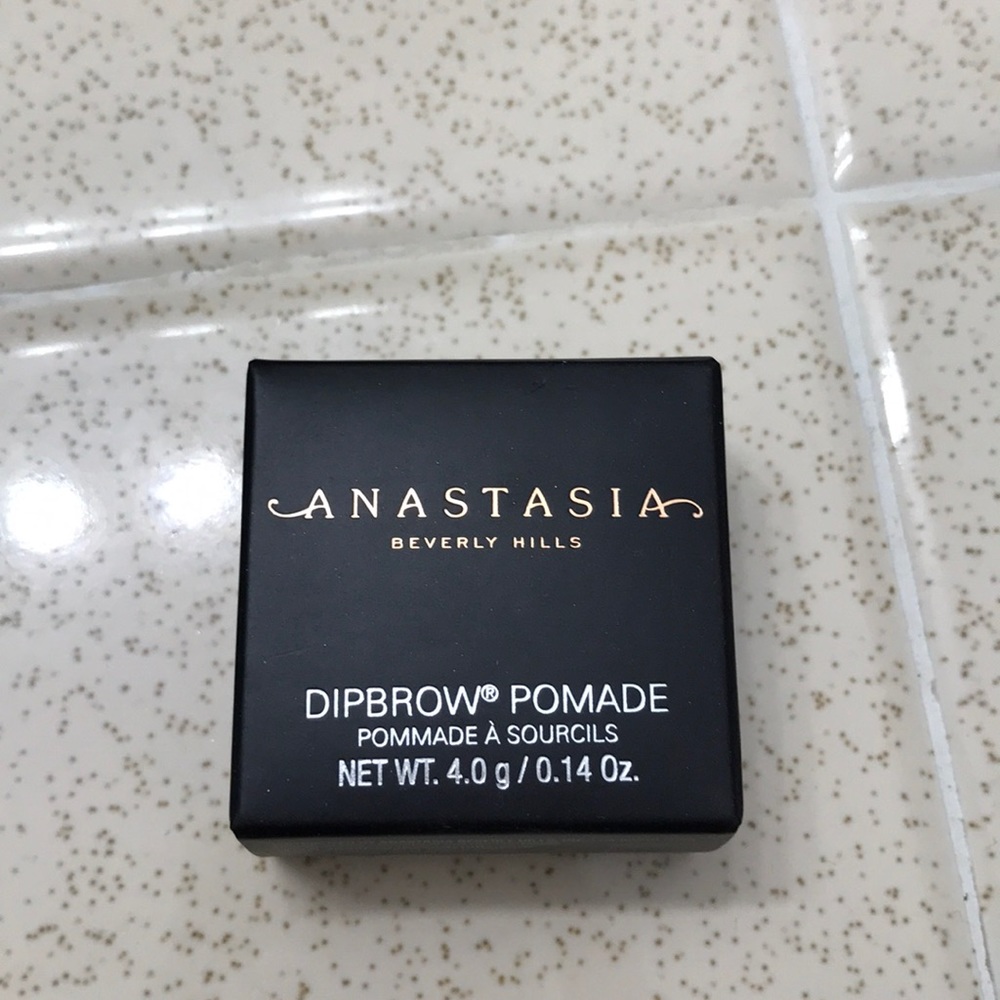 Brand new dip brow